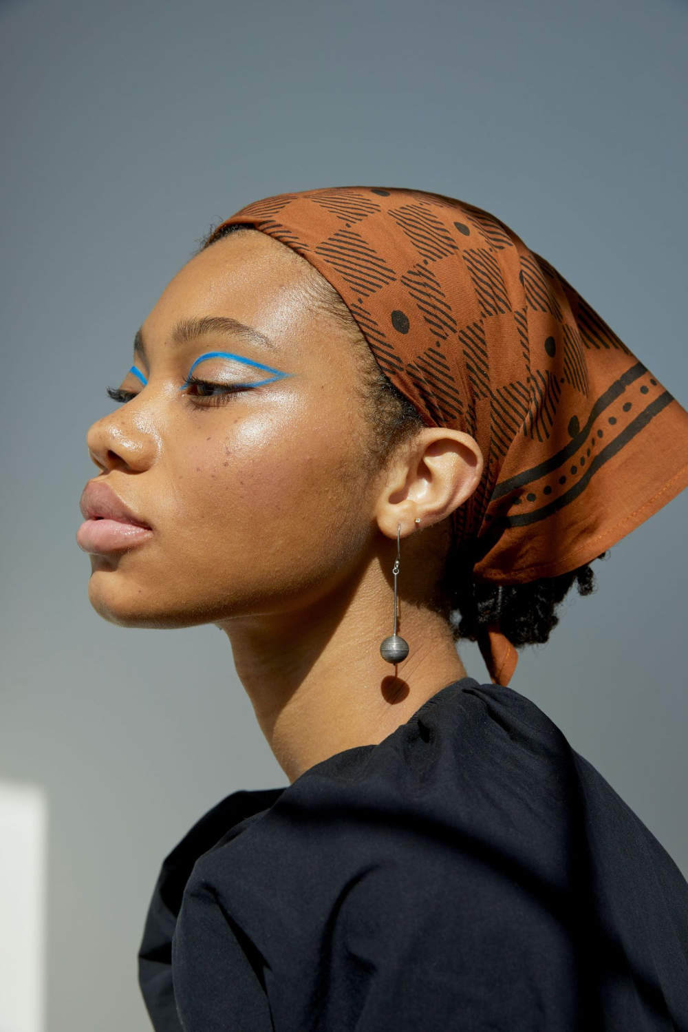 6 Funky Accessories to Add Some Flair to Your Outfit